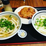 純手打ち讃岐うどん五郎 - しょうゆうどんセット(あつあつ)
      ¥600