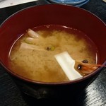 すし屋のかっちゃん - エビ殻の味噌汁