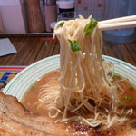 細麺です