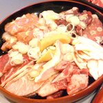 焼肉・薬膳火鍋 ファンキリ - 【ファミリー焼肉盛り】+フードバー食べ放題●お肉９種類バラエティ盛り！
