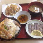 シャコ丼の店 - シャコ三昧  1600円