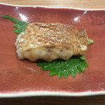 やまさん - のどぐろの漬け焼き　HR！　皮目もしっとりしていて、すべてがマイルドで素晴らしい味わいでした！