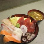 築地 めし丸 - 築地丼とカニ汁