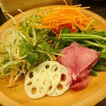 しゃぶ葉 - 細切り香味野菜やレンコン、紫大根等