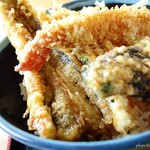 活魚ニューこのり - 2016年5月　春の旬天丼。おおきな穴子にズワイ♪