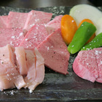 焼肉くろちゃん - くろちゃん盛り２人前