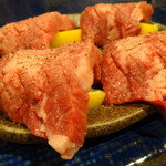 一切れ焼肉 一穂 - 厳選　タン元