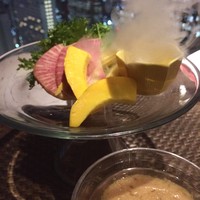 星空の中へ - バーニャカウダ。ドライアイスの演出が凄いw