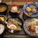 三扉 - 今日の「三扉定食」800円