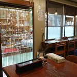 仙 - 店内の様子(入口)