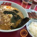 ラーメン山岡家 - 限定・煮干ラーメン 餃子は酢にコショウたっぷりで頂きました♪