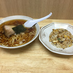 谷ラーメン - 