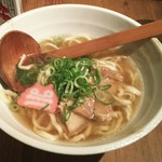 Okinawashokudouhaisai - 三枚肉の沖縄そば
