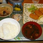 活魚水産 - 日替わり定食５５０円　おかわり自由