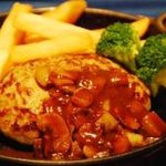 ダブリナーズ　カフェ＆パブ - ボリューム満点！！≪ハンバーグランチ≫