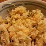 伍法 - とうもろこしとじゃこの天バラ蕎麦。