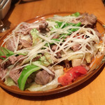 ビストロ シン 2 - 羊と新生姜（正式名失念）
      羊と生姜が合うということを初めて知りました。
      生姜効果でさっぱりといただけます。