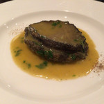 エノテカ・ラ・リコルマ - 函館産活蝦夷鮑の一皿