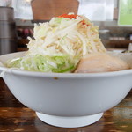 銀の豚 - 銀郎らあめん＋全増し