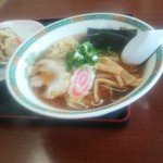 一休 - セットのラーメン