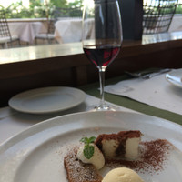 37 Steakhouse & Bar - 