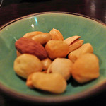 ふるかわ屋 - 燻製のナッツ