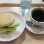 Coffee time - 白身魚フライバーガー(\250)
                        アメリカンコーヒー(\250)