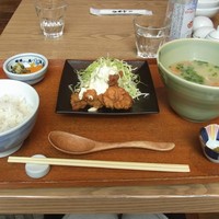 赤坂うまや 新宿 - 豚汁とチキン南蛮定食