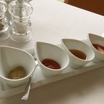 パンケーキ用・ベーコン用の調味料など