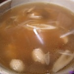 中華処タカノ - 鳥肉と椎茸のスープ