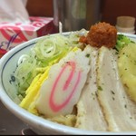 龍上海 - #食べログ的に撮るとこうなる。   なるとがキュート♡ 