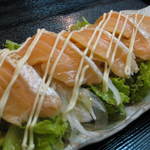 くうのま - サーモンハラスサラダ