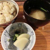 人形町今半 本店 - ガーリックライス、味噌汁、御新香＜喜扇亭＞