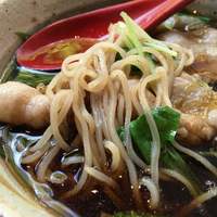 麓屋 京王プラザホテル - 蕎麦は白めでも香りはなかなか。