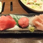 甘太郎 石川町店 - マグロ三種盛り（バチマグロ・びんちょうマグロ・ねぎとろ）