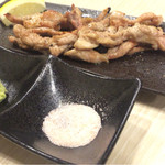 Sumiyaki Semmon Hitotoki - せせり炭焼き  380円