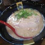 タクミ アーティサン ヌードル アネックス - とんこつしぼりラーメン＜税込＞600円(2016.07.07)