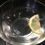 ヌワラ カデ - フィンガーボウル