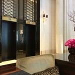 Prince de Galles, a Luxury Collection Hotel - 