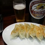 天龍 - まさにゴールデンコンビ！餃子と瓶ビール！　2016.7