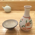 魚のおいしさを伝道する店 春代 - 銀盤（富山 純米大吟醸）