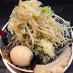 麺家 德 - 黒マー油ラーメン煮玉子トッピング野菜増し麺増しニンニク有り