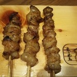 熊の焼鳥106 - 焼物　とろ皮