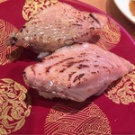 京寿司 - サーモンの炙り？w