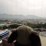 萩本陣 - ちょっと曇り空なんだけど、今のところは雨は降ってないね。
      ということで、朝食を食べにダイニングに行こう！