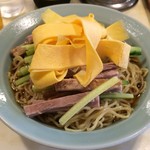 龍朋 - 2016.7
      印象的なビジュアルの
      冷中華850円