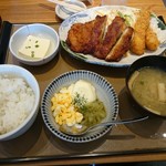 やよい軒 - チキン南蛮と エビフライの定食