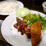 ＳＯ - 日替わり ローストポークと白身魚ランチ ¥750