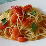 レストランさくら - フレッシュトマト＆バジルのスパゲッティ