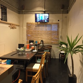 テーブル